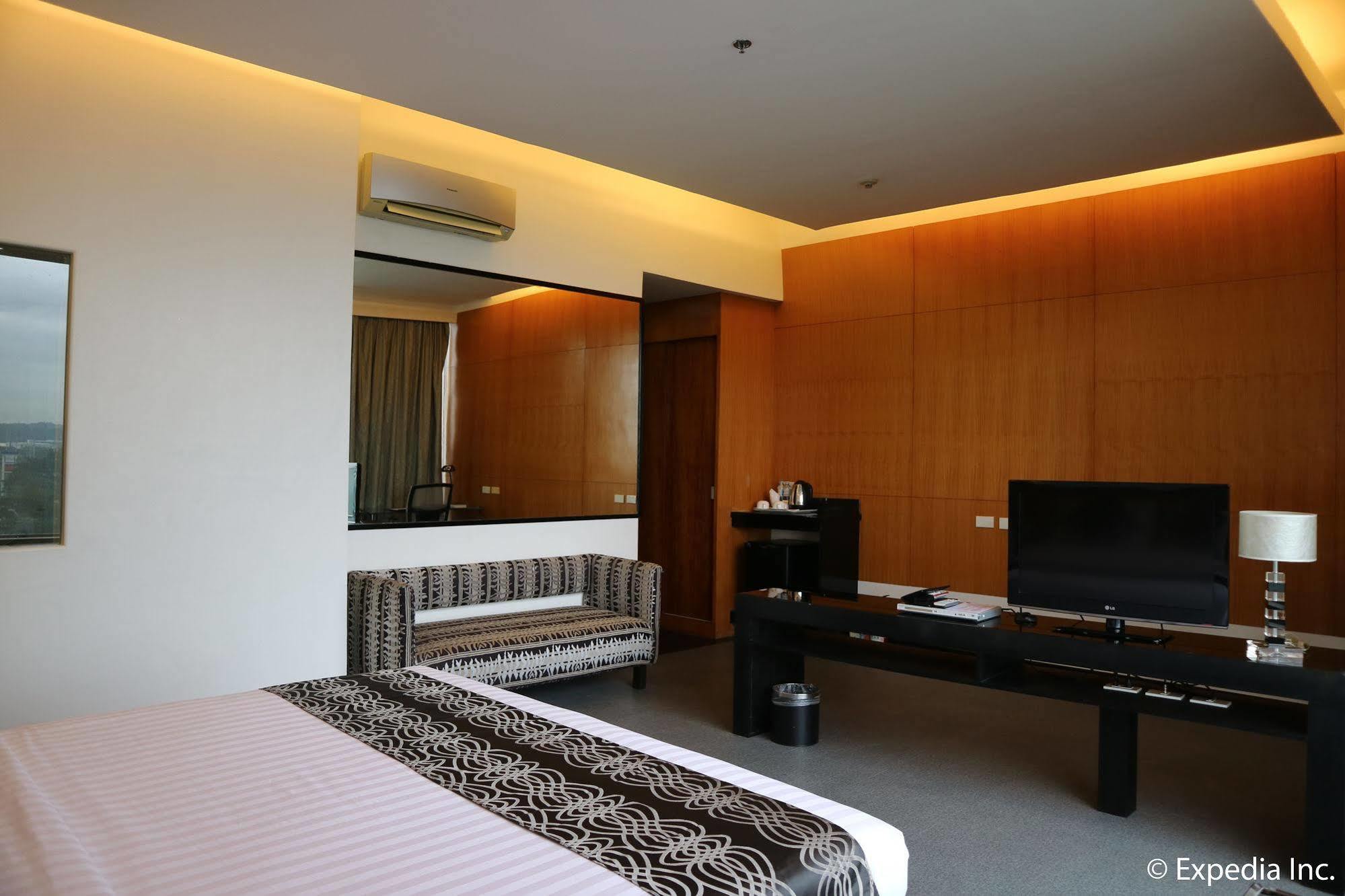 Paseo Premiere Hotel Санта-Роса Екстер'єр фото