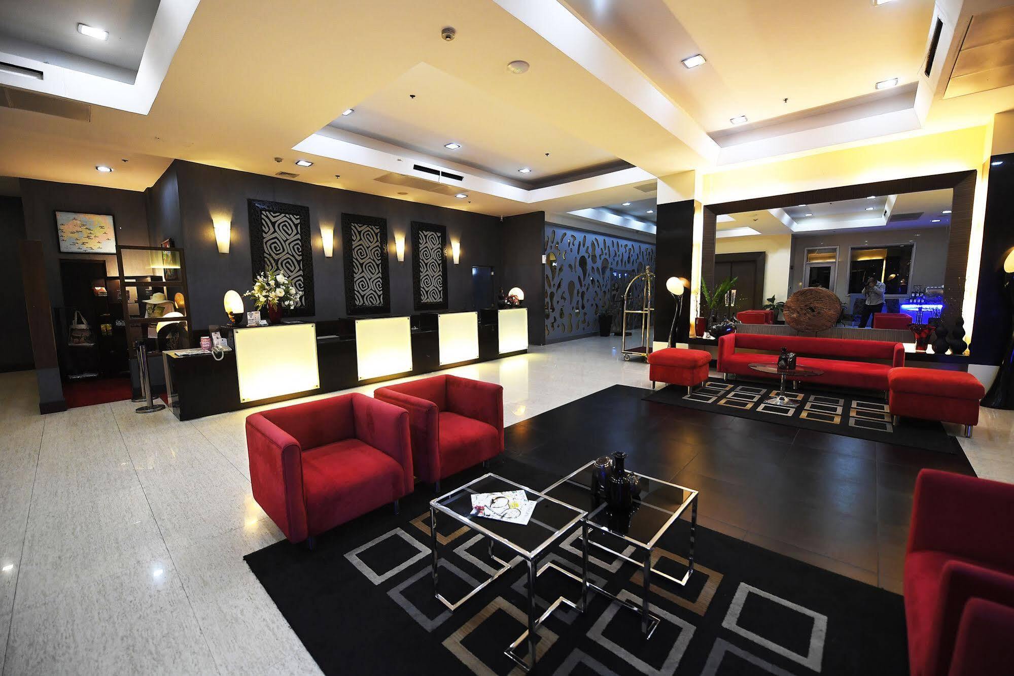 Paseo Premiere Hotel Санта-Роса Екстер'єр фото